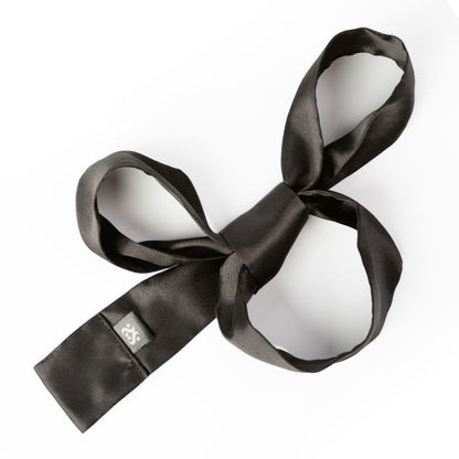 SEI MIO - Nights in Tied Satin
